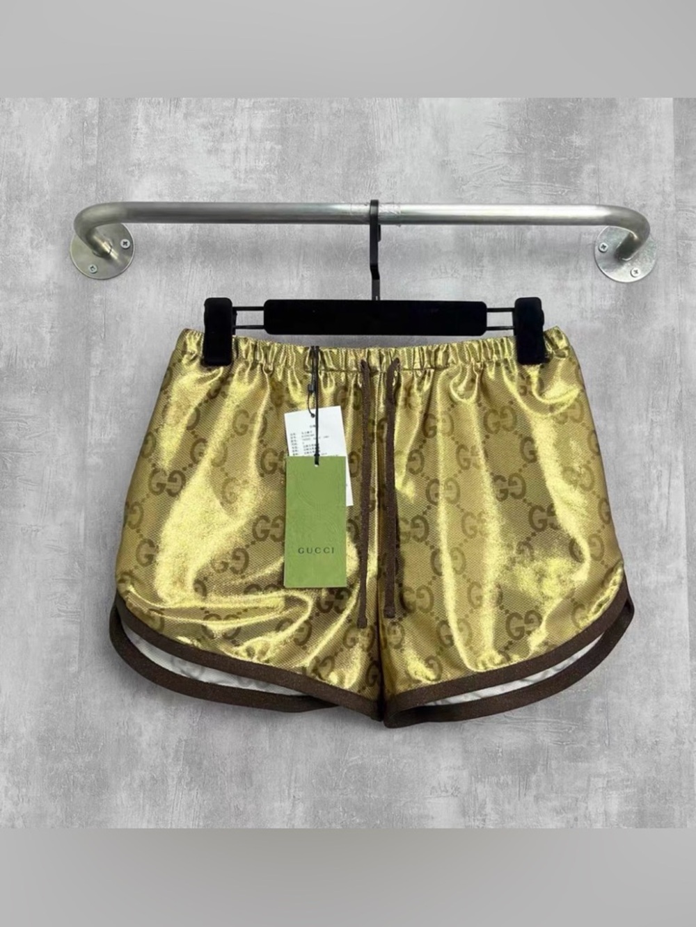 🚩steal Gucci Brown & Gold GG Satin Drawstring Shorts